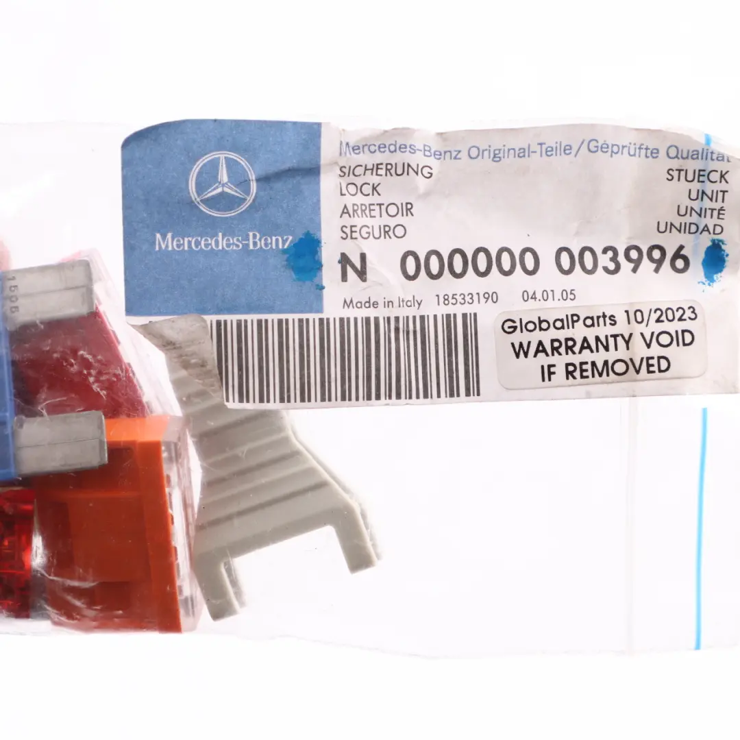 Universal Fusibile Relè Unità Elettrica Set Borsa per Mercedes con numero di parte N000000 003996 Mercedes Universal Fusibile Relè Unità Elettrica Set Borsa - SKU N000000003996 - Numero di parte N000000 003996
