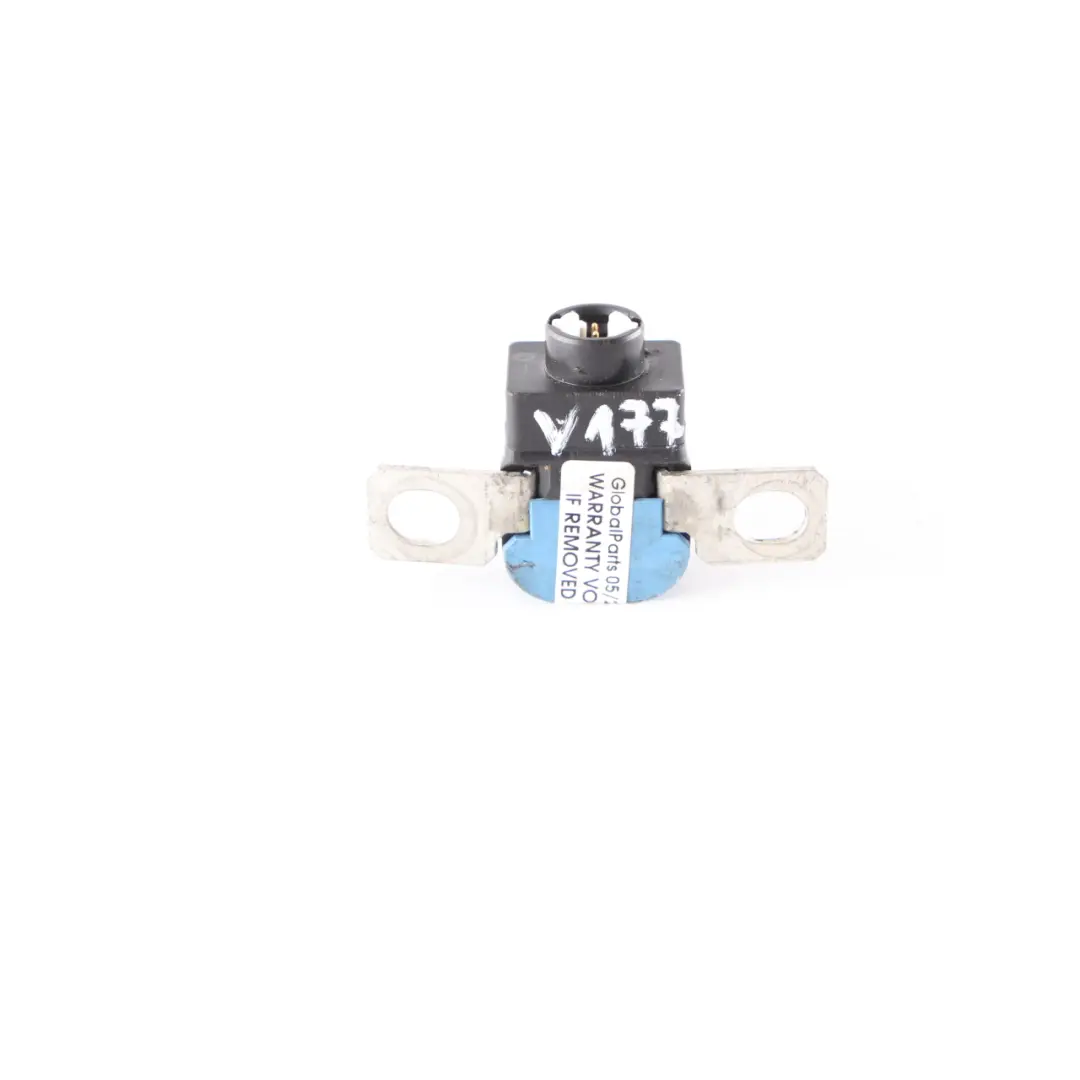 Commutateur Protection Fusible Serre Batterie pour Mercedes W177 W247 à propos du numéro de pièce N000000008776 Mercedes W177 W247 Commutateur Protection Fusible Serre Batterie - SKU N000000008776 - Numéro de pièce N000000008776
