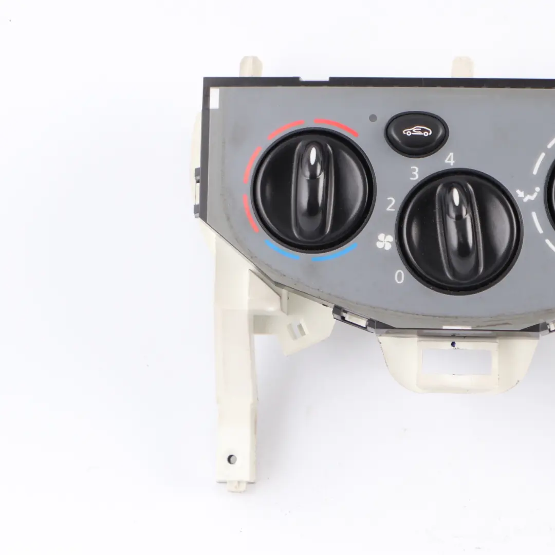 Heater Climate Control Air Con A/C Panel to Renault Trafic II Vivaro A with Part number N108576R Renault Trafic II Vivaro A Heater Climate Control Air Con A/C Panel - SKU N108576R - Part number N108576R