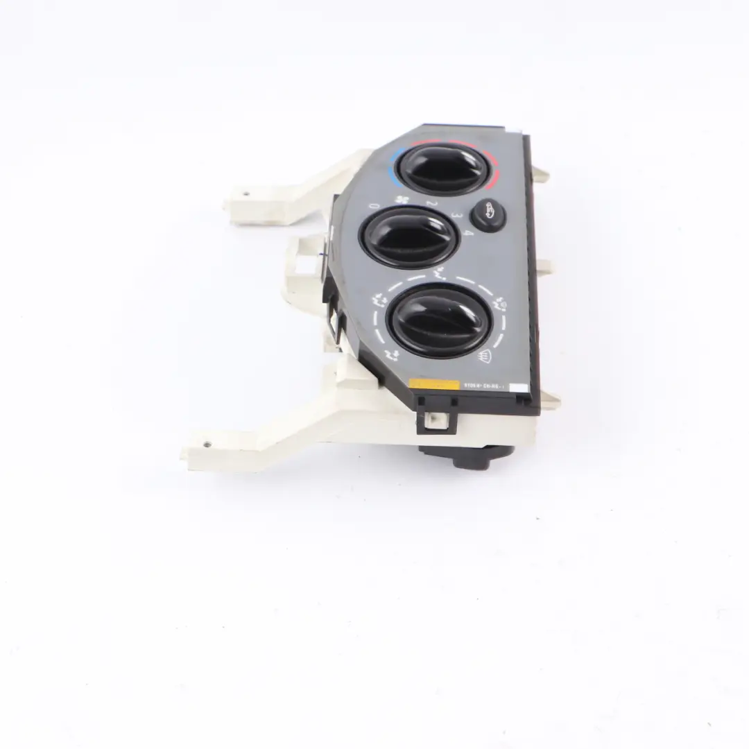 Heater Climate Control Air Con A/C Panel to Renault Trafic II Vivaro A with Part number N108576R Renault Trafic II Vivaro A Heater Climate Control Air Con A/C Panel - SKU N108576R - Part number N108576R