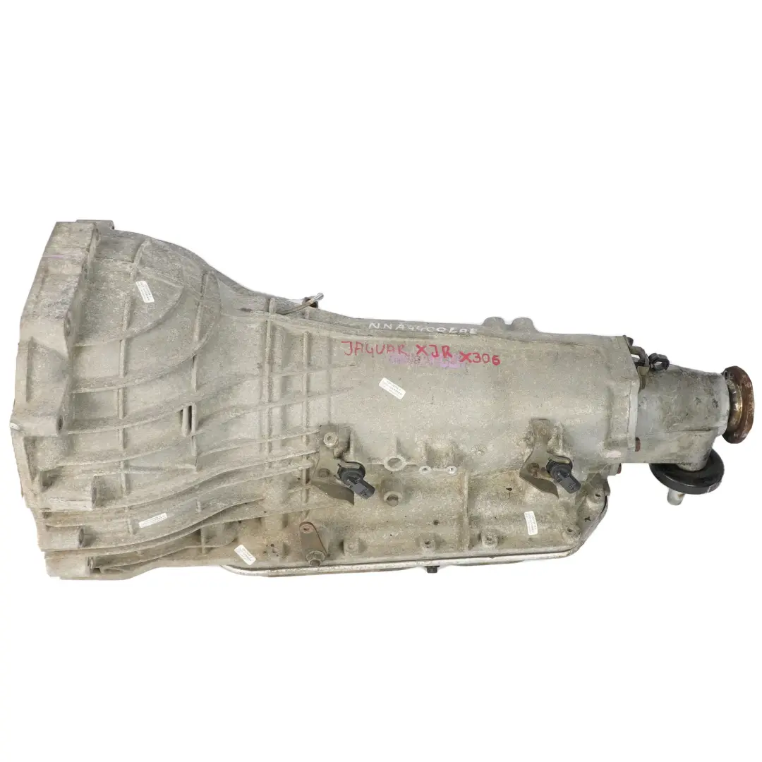 Jaguar XJR X306 4.0 Skrzynia Biegów Automat do o numerze NNA4400EAE Jaguar XJR X306 4.0 Skrzynia Biegów Automat - SKU NNA4400EAE - Numer Części NNA4400EAE