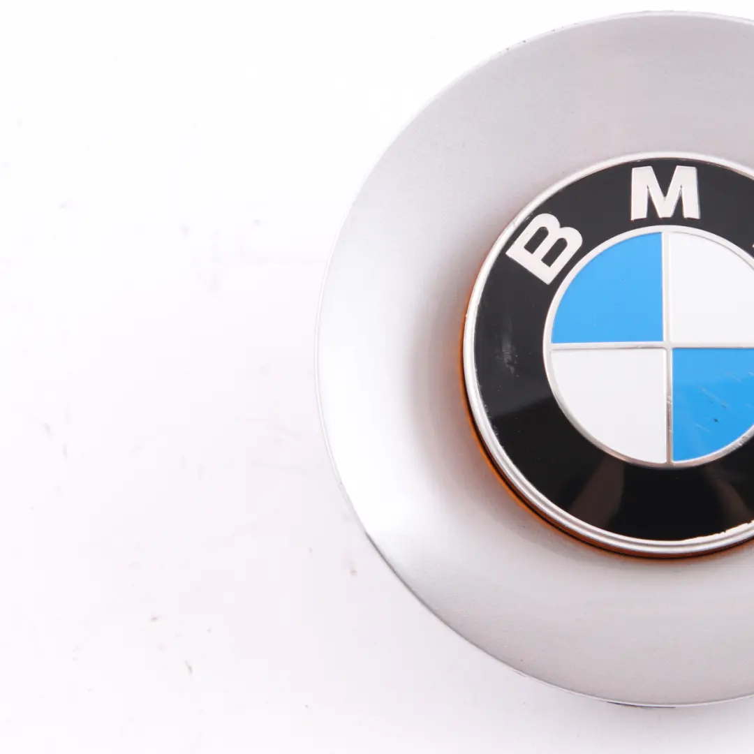Trim Side Panel Indicator Emblem Left N/S Titansilber Silver to BMW Z4 E85 Cover with Part number 0030963 BMW Z4 E85 Cover Trim Side Panel Indicator Emblem Left N/S Titansilber Silver - SKU P0030963-TS1 - Part number 0030963