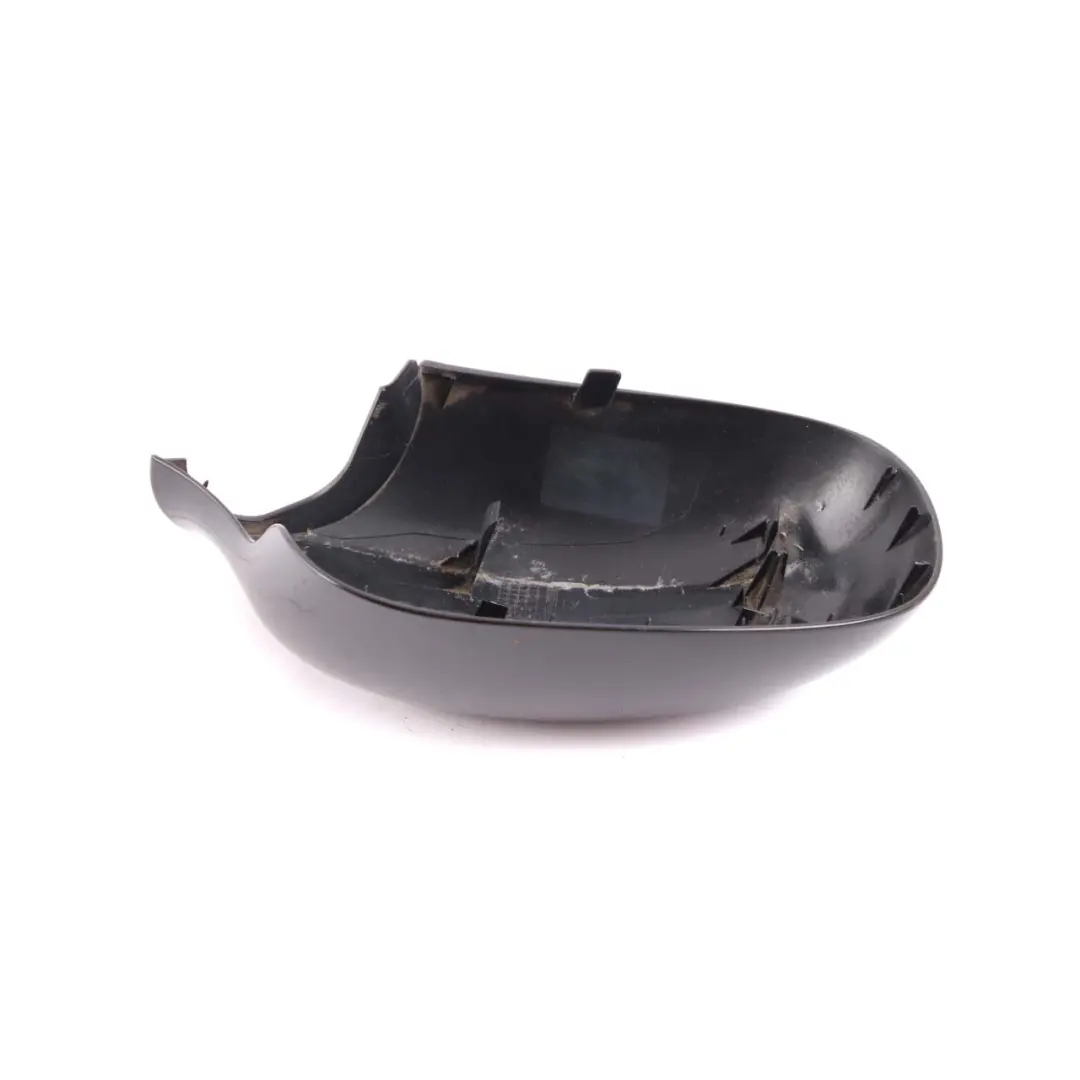 Tappo Copertura Specchio Sinistro Black Sapphire Nero per BMW E90 E91 LCI con numero di parte 0036829 BMW E90 E91 LCI Tappo Copertura Specchio Sinistro Black Sapphire Nero - SKU P0036829-BS - Numero di parte 0036829