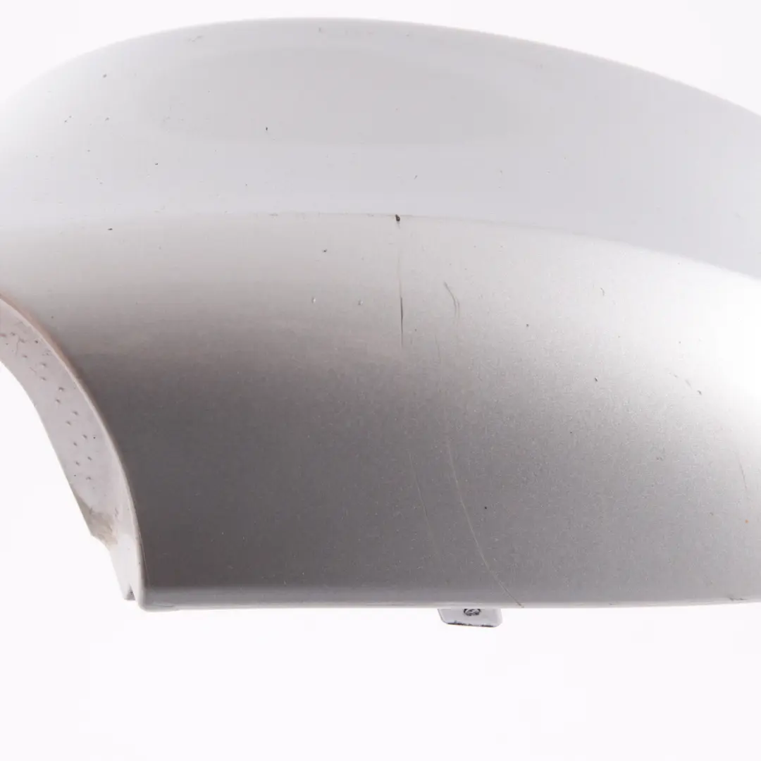 Coperchio Specchietto Retrovisore Sinistro Titansilber Argento per BMW E90 E91 LCI con numero di parte 0036829 BMW E90 E91 LCI Coperchio Specchietto Retrovisore Sinistro Titansilber Argento - SKU P0036829-TS - Numero di parte 0036829