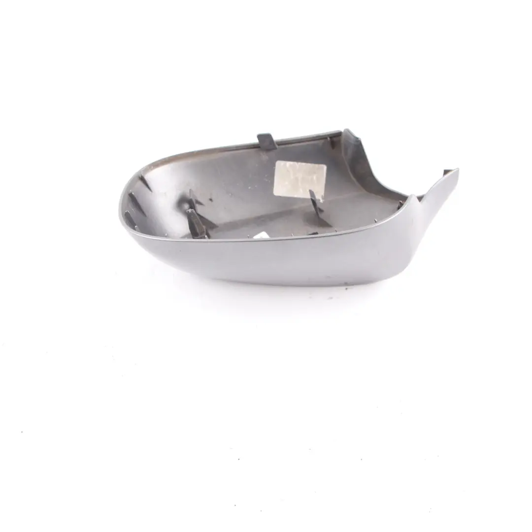 Destra Rivestimento Specchietto retrovisore Spacegrau Grigio A52 per BMW E87 LCI con numero di parte 0038344 BMW E87 LCI Destra Rivestimento Specchietto retrovisore Spacegrau Grigio A52 - SKU P0038344-SCG - Numero di parte 0038344