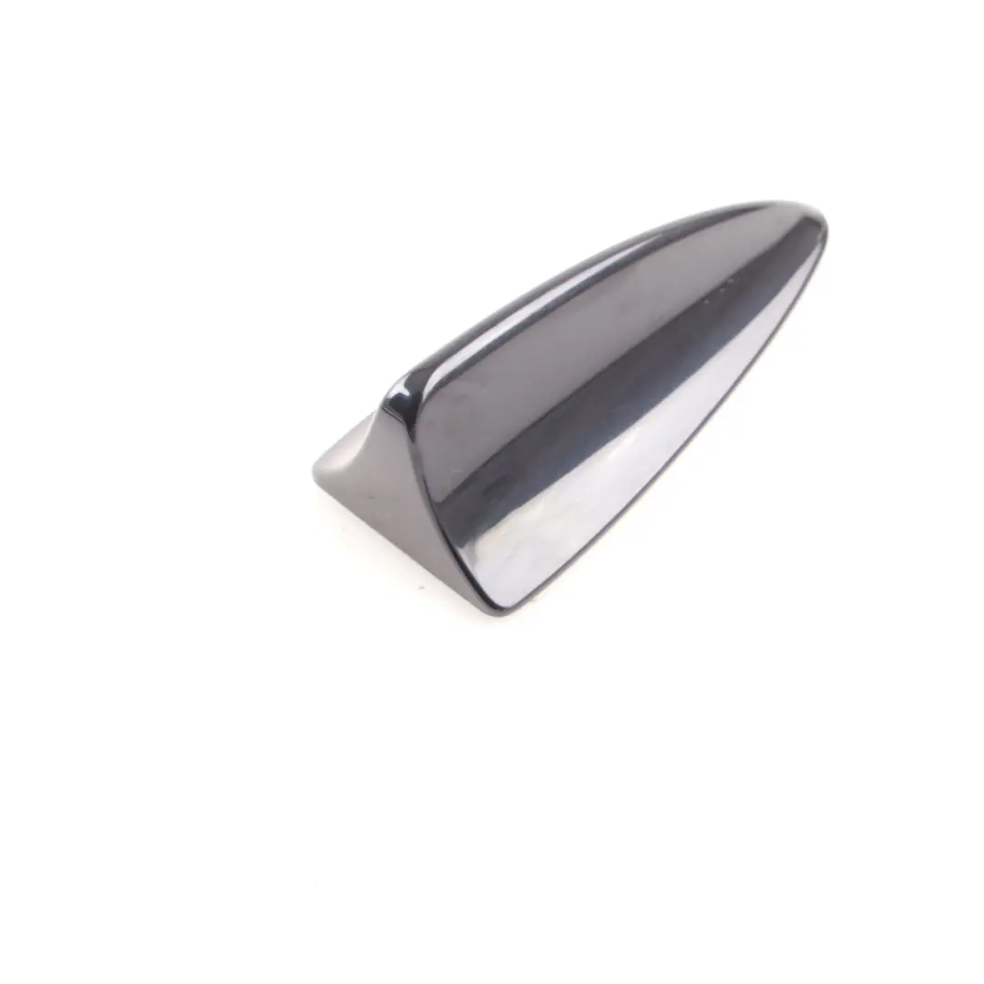 Empty Housing For Roof Antenna Shark Carbonschwarz Black to BMW E60 with Part number 0301273 BMW E60 Empty Housing For Roof Antenna Shark Carbonschwarz Black - SKU P0301273-CAR - Part number 0301273