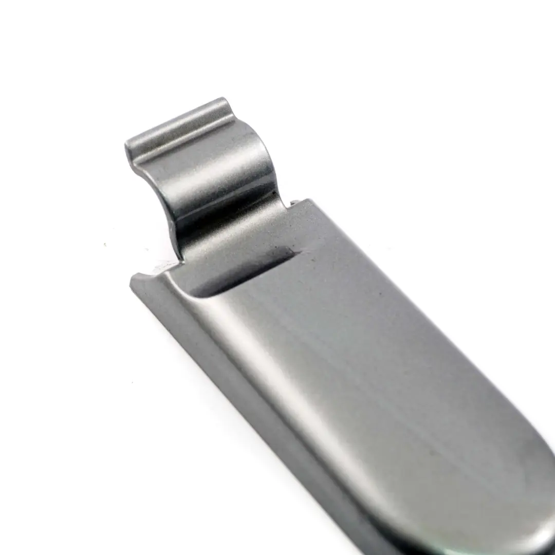 Tapa Maletero Bisagra Derecha Plata Oscuro 871 para Mini Cooper One R52 Cabrio con número de pieza 0390078 Mini Cooper One R52 Cabrio Tapa Maletero Bisagra Derecha Plata Oscuro 871 - SKU P0390078-DS - Número de pieza 0390078