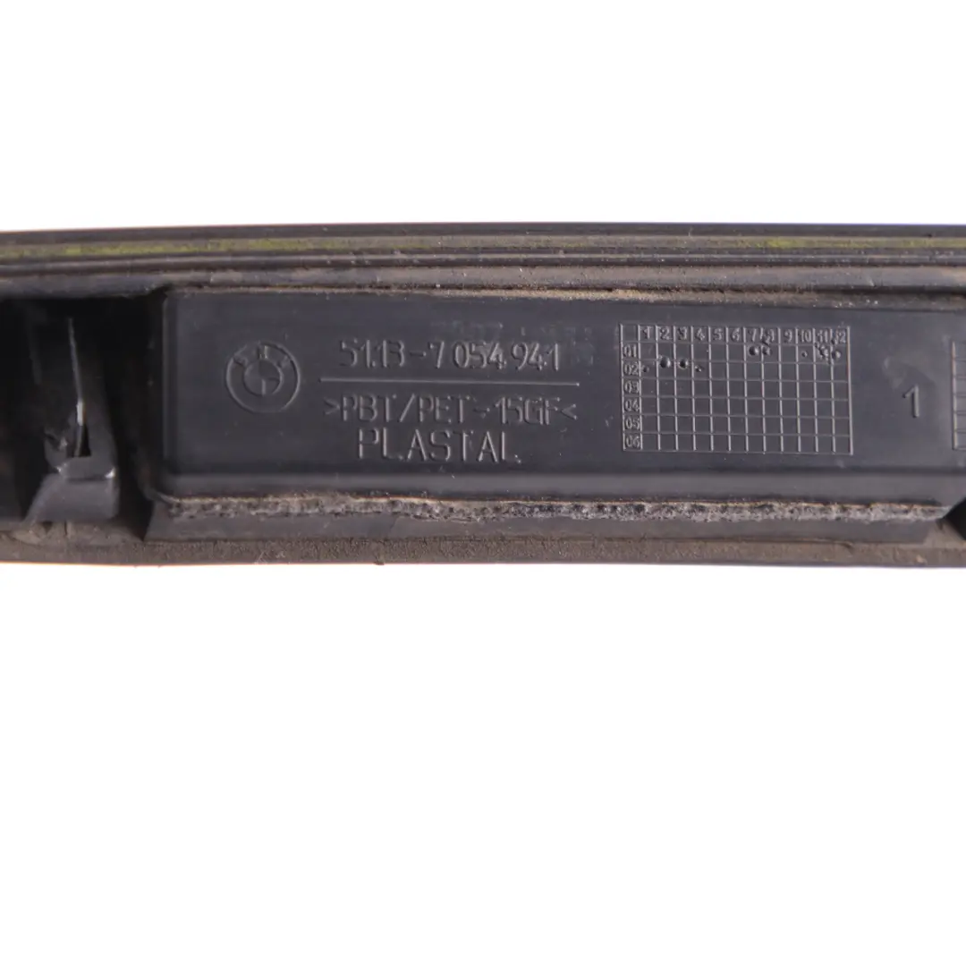 Boot Lid Trunk Grab Handle Black Sapphire Metallic 475 to BMW X5 E53 with Part number 0403154 BMW X5 E53 Boot Lid Trunk Grab Handle Black Sapphire Metallic 475 - SKU P0403154-BS - Part number 0403154