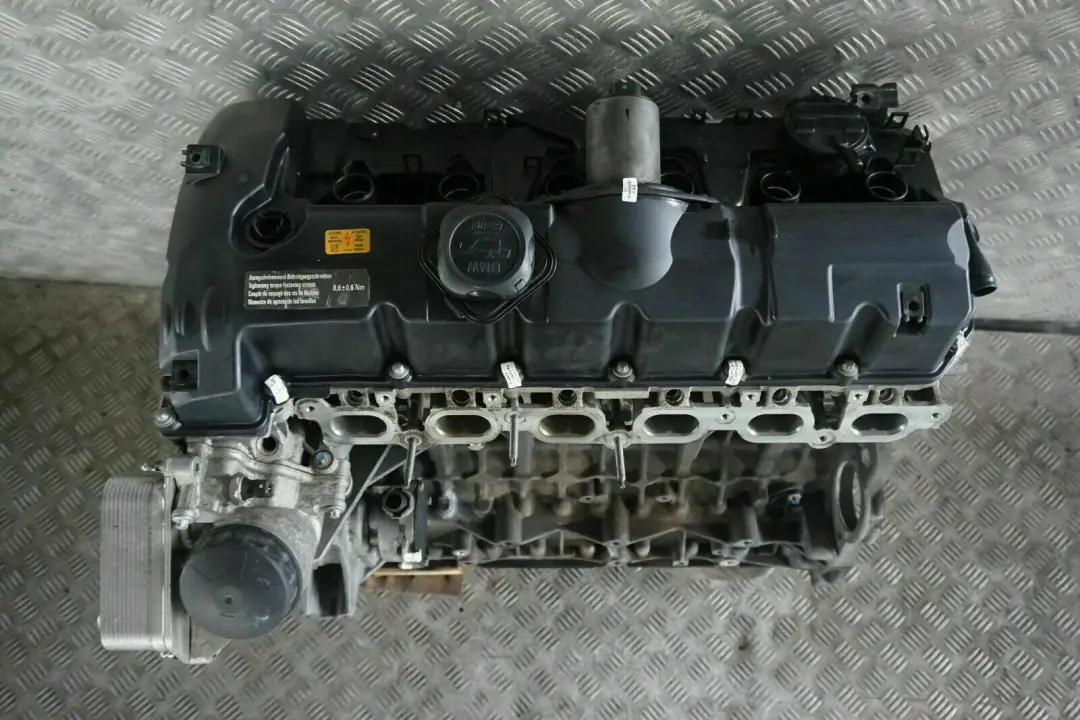 BMW E60 E63 E87 E90 E91 Nue Moteur 130i 330i 530i 630i N52N N52B30A GARANTIE - SKU p0421180 - Numéro de pièce 0421180