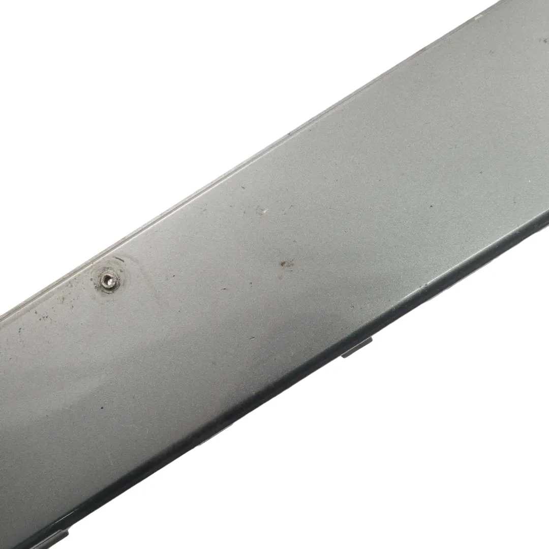 Pare-Chocs Moulage Couverture A L'Avant Gauche Fonce Silver pour Mini Cooper R55 R56 à propos du numéro de pièce 0430223 Mini Cooper R55 R56 Pare-Chocs Moulage Couverture A L'Avant Gauche Fonce Silver - SKU P0430223-DS - Numéro de pièce 0430223