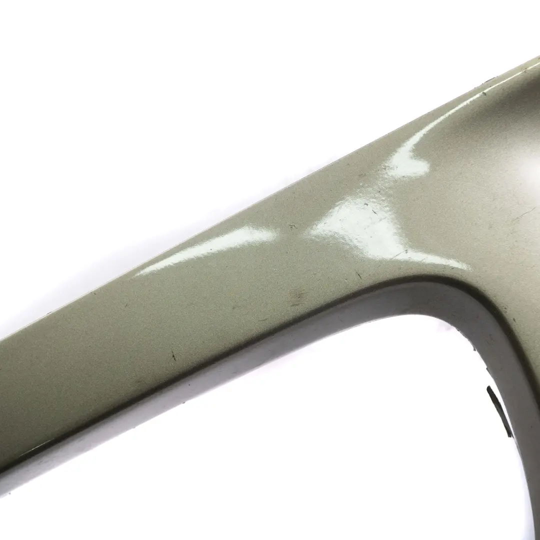 Parachoques Delantero Izquierdo Cubierta Sparkling Silver - A60 para Mini R55 con número de pieza 0430245 Mini R55 Parachoques Delantero Izquierdo Cubierta Sparkling Silver - A60 - SKU P0430245-SS2 - Número de pieza 0430245