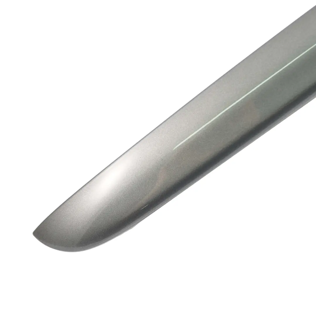 coperchio bagagliaio Maniglia baule Pannello copertura argento scuro per Mini R56 con numero di parte 0430312 Mini R56 coperchio bagagliaio Maniglia baule Pannello copertura argento scuro - SKU P0430312-DS1 - Numero di parte 0430312