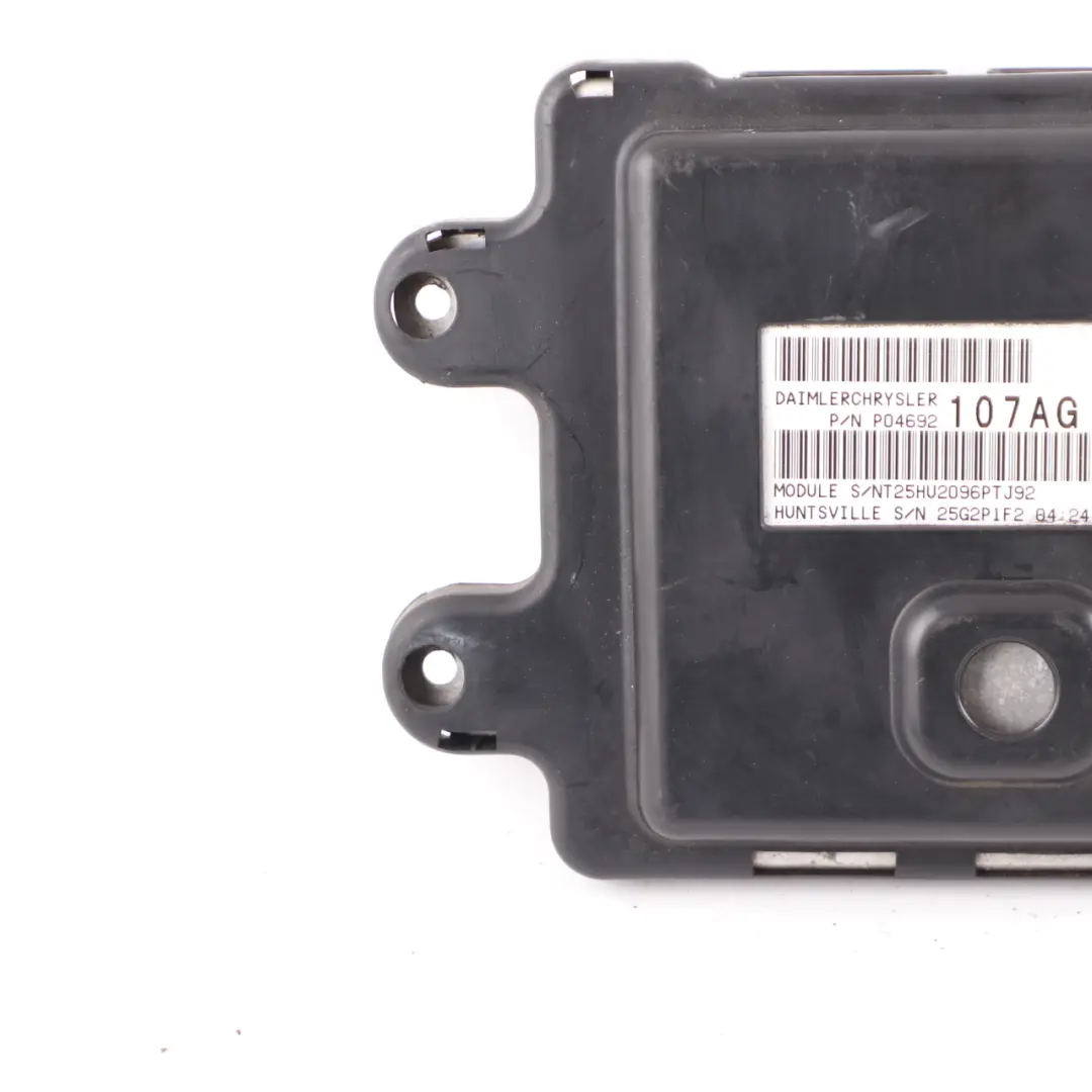 Body Control Module BCM Unit to Jeep Grand Cherokee WK Commander XK with Part number P04692138AE Jeep Grand Cherokee WK Commander XK Body Control Module BCM Unit - SKU P04692138AE - Part number P04692138AE