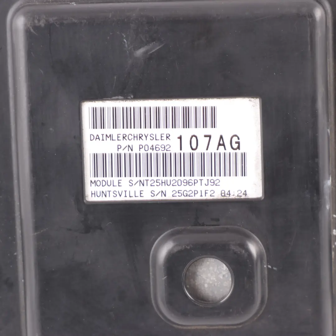 Jeep Grand Cherokee WK Commander XK Body Control Module BCM Unit - SKU P04692138AE - Part number P04692138AE