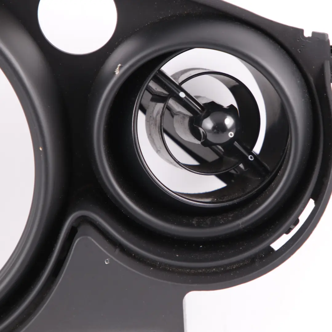 Pannello Decor Center Surround Antracite 0769337 per MINI Cooper 2 R50 R53 JCW con numero di parte 7055702 MINI Cooper 2 R50 R53 JCW Pannello Decor Center Surround Antracite 0769337 - SKU P0769337-2 - Numero di parte 7055702