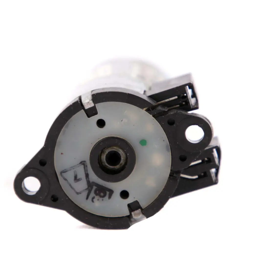 Front Right O/S Seat Adjustment Motor Actuator to BMW 6 Series E63 with Part number P1-03420-01 BMW 6 Series E63 Front Right O/S Seat Adjustment Motor Actuator - SKU P1-03420-01 - Part number P1-03420-01