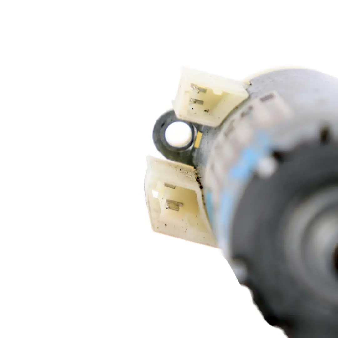 Front Right O/S Seat Adjustment Motor Actuator to BMW 6 Series E63 with Part number P1-03424-01 BMW 6 Series E63 Front Right O/S Seat Adjustment Motor Actuator - SKU P1-03424-01 - Part number P1-03424-01