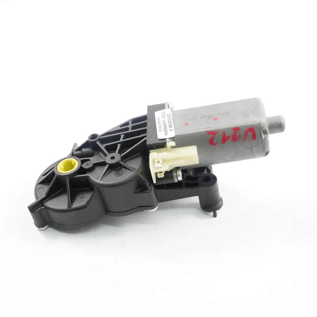 Silnik Regulacji Wysokości Lewy do Mercedes W212 o numerze P1-07255-01 Mercedes W212 Silnik Regulacji Wysokości Lewy - SKU P1-07255-01 - Numer Części P1-07255-01