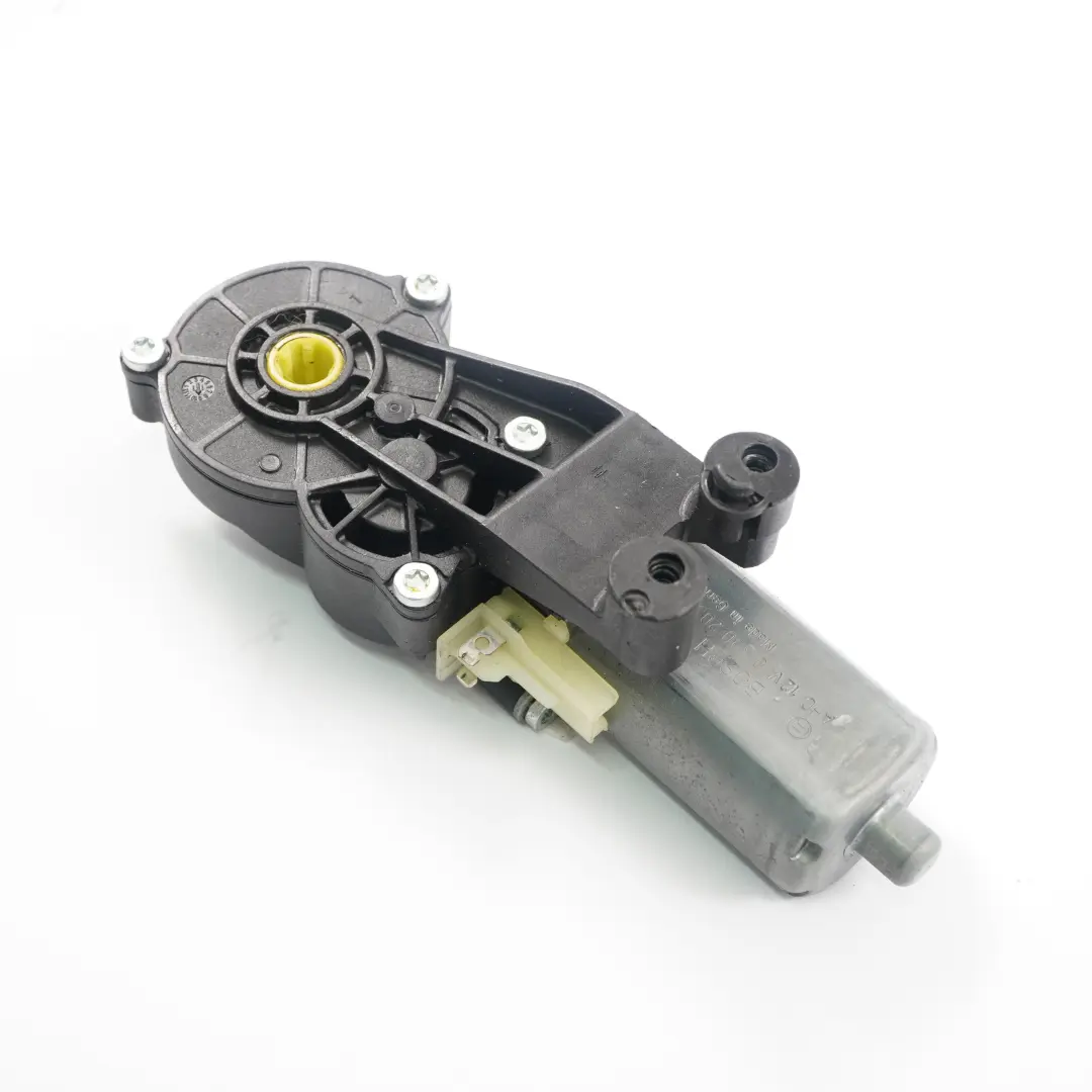 Mercedes W212 Front Seat Motor Right O/S Height Adjuster Actuator - SKU P1-07255-02 - Part number P1-07255-02
