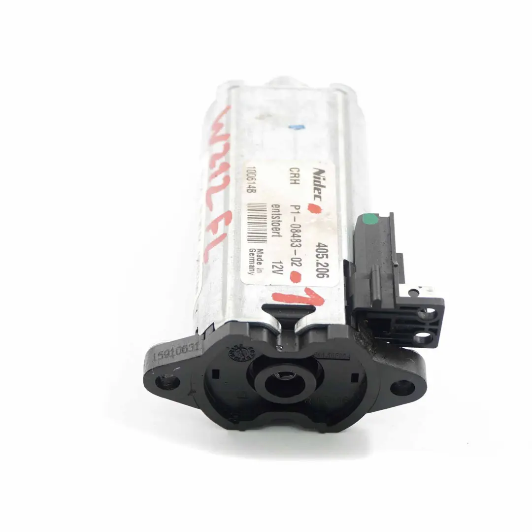 Moteur de siege avant gauche pour Mercedes W212 à propos du numéro de pièce P1-08483-02 Mercedes W212 Moteur de siege avant gauche - SKU P1-08483-02-1 - Numéro de pièce P1-08483-02