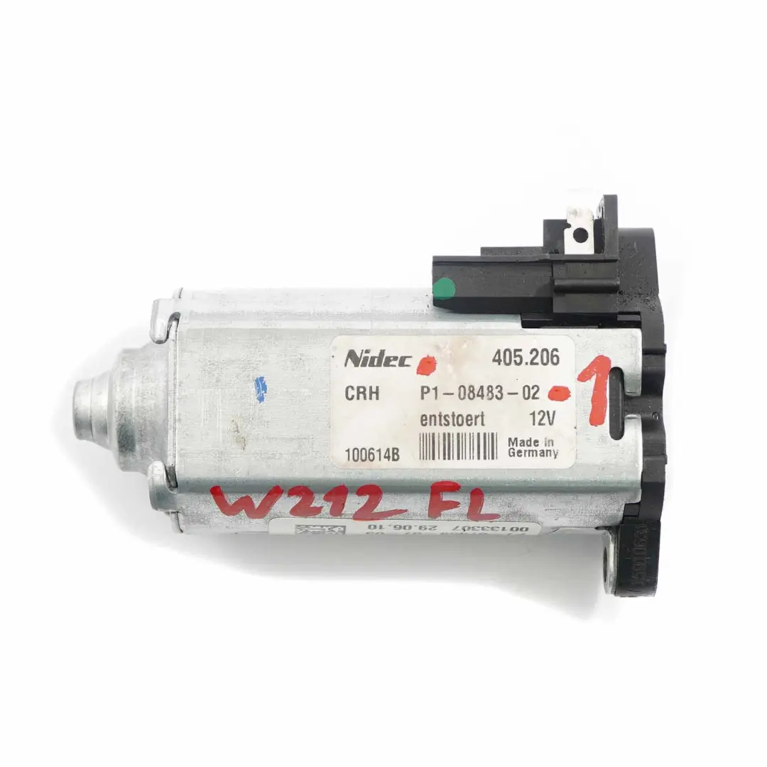 Motore sedile anteriore sinistro N/S Attuatore motore per Mercedes W212 con numero di parte P1-08483-02 Mercedes W212 Motore sedile anteriore sinistro N/S Attuatore motore - SKU P1-08483-02 - Numero di parte P1-08483-02