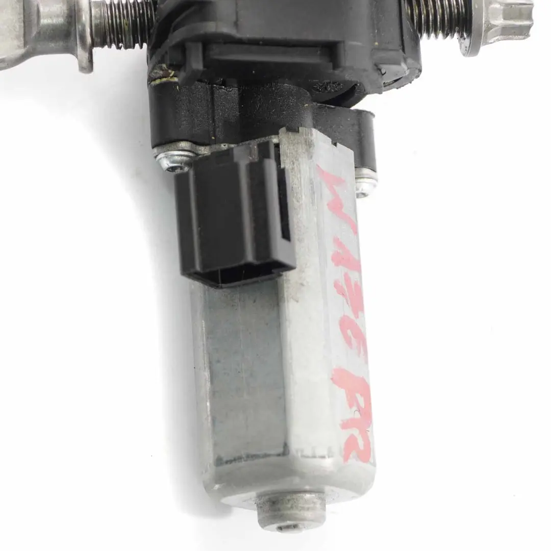 Silniczek Fotela do Mercedes W176 o numerze P1-12230-08-03 Mercedes W176 Silniczek Fotela - SKU P1-12230-08-03 - Numer Części P1-12230-08-03