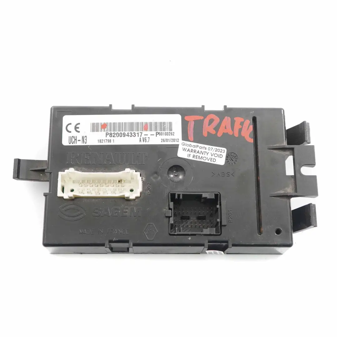 Unité de contrôle de la carrosserie BCM ECU pour Renault Trafic II à propos du numéro de pièce P8200943317 Renault Trafic II Unité de contrôle de la carrosserie BCM ECU - SKU P8200943317 - Numéro de pièce P8200943317
