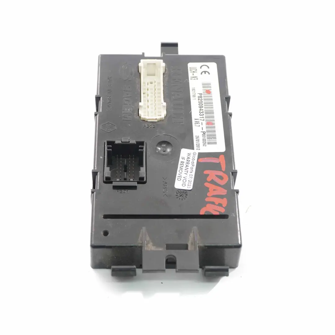 Unidad de Control de la Carrocería BCM ECU para Renault Trafic II con número de pieza P8200943317 Renault Trafic II Unidad de Control de la Carrocería BCM ECU - SKU P8200943317 - Número de pieza P8200943317