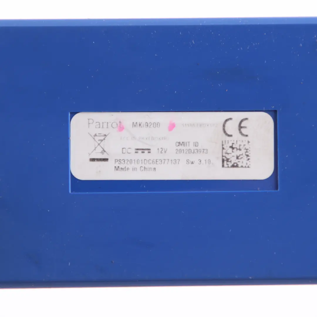 Unidad de módulo controlador de conexión manos libres Bluetooth Parrot  - SKU Parrot-MKi9200-2 - Número de pieza MKi9200