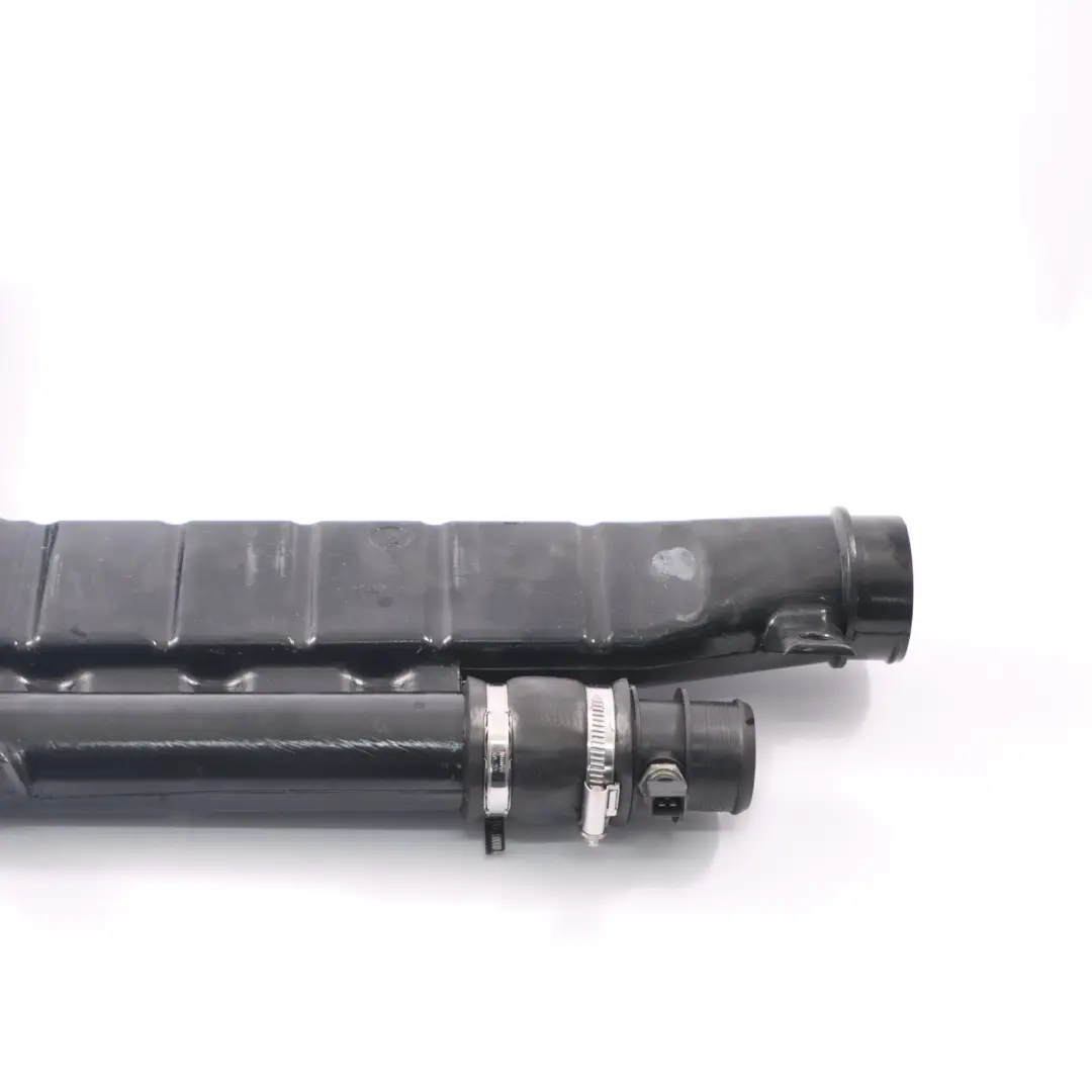 Tubo admisión aire del intercooler Tubo Diesel para Land Rover Freelander con número de pieza PHD000170 Land Rover Freelander Tubo admisión aire del intercooler Tubo Diesel - SKU PHD000170 - Número de pieza PHD000170