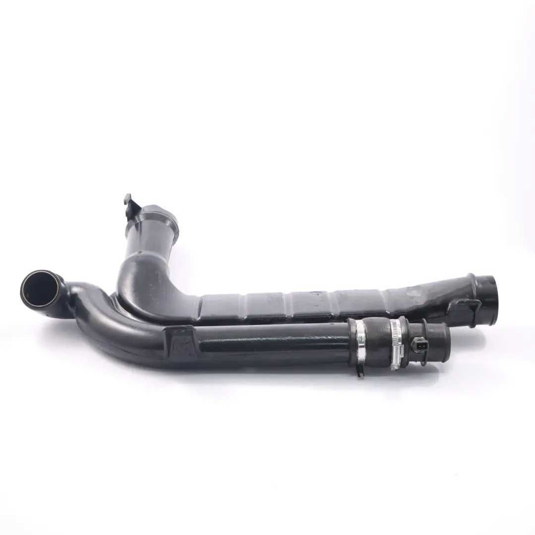 Intake Hose Pipe Diesel to Land Rover Freelander Intercooler Air with Part number PHD000170 Land Rover Freelander Intercooler Air Intake Hose Pipe Diesel - SKU PHD000170 - Part number PHD000170
