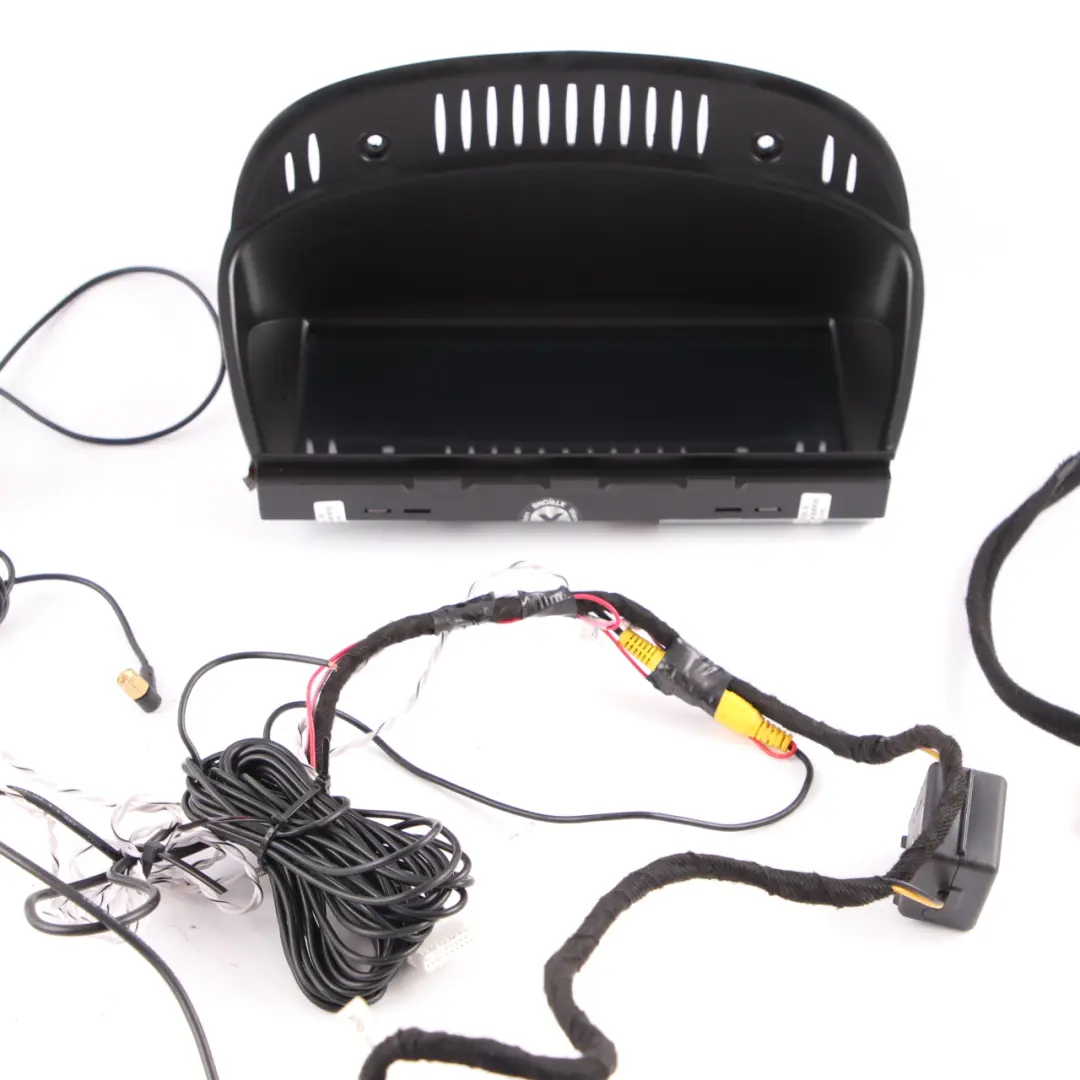 Xtrons Car Multimedia Navigation System GPS Android Set to BMW E60 E90 with Part number QB8060CC BMW E60 E90 Xtrons Car Multimedia Navigation System GPS Android Set - SKU QB8060CC - Part number QB8060CC