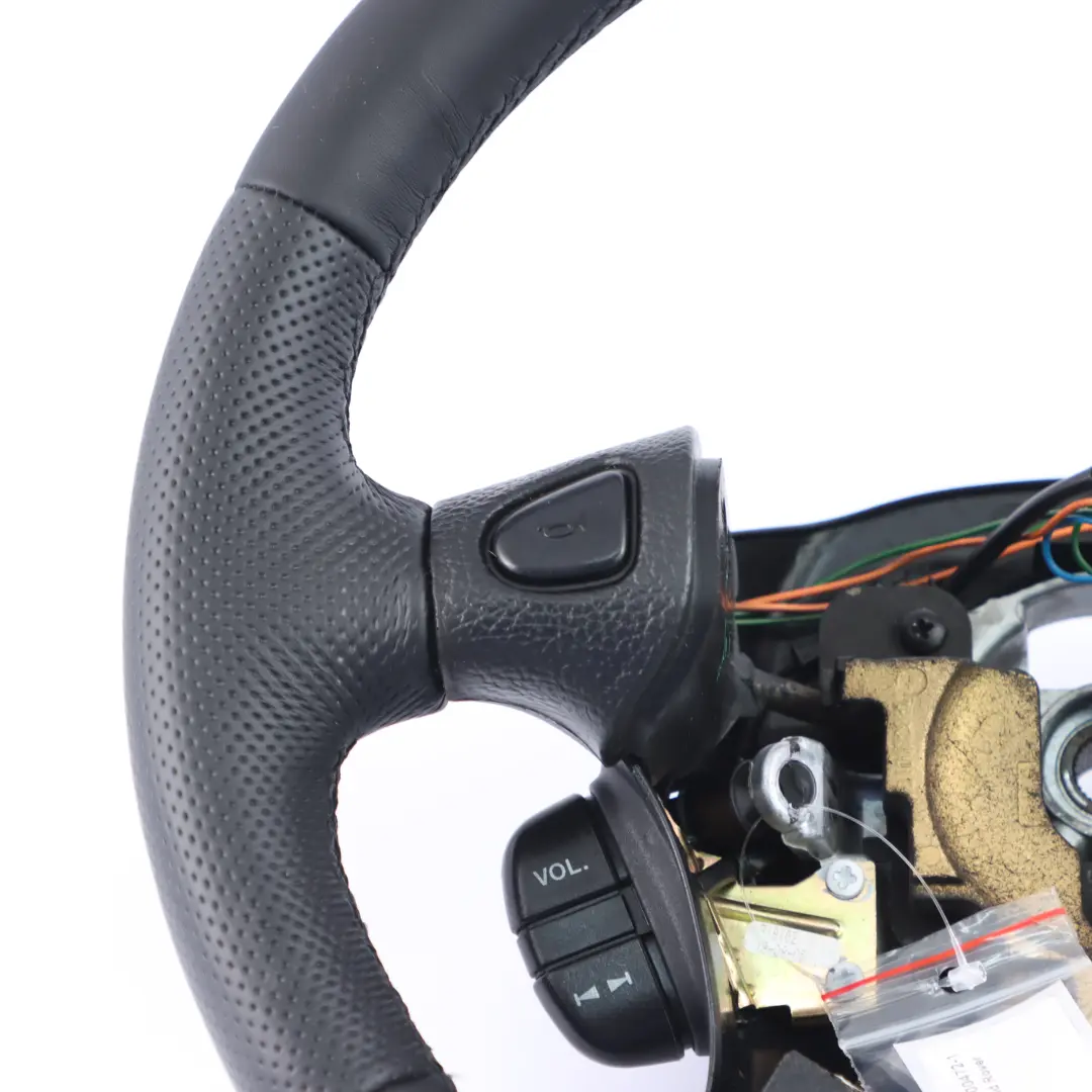 Land Rover Freelander 1 NOUVEAU Volant en cuir noir - SKU QTB000472-1 - Numéro de pièce QTB000472