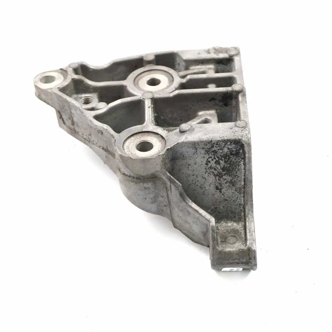 Land Rover Range Sport L320 3.0 D Wspornik Łapa Pompy Wspomagania - SKU QVU500340 - Numer Części QVU500340