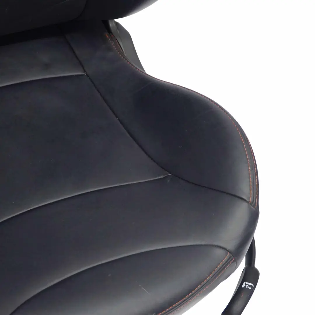 Komplet Foteli Sportowe Skóra Grzane do Mini R50 R52 o numerze R52 Leather Seats (T6DC) Mini R50 R52 Komplet Foteli Sportowe Skóra Grzane - SKU R52 Leather Sport Seats Orange Seam (T6DC) - Numer Części R52 Leather Seats (T6DC)