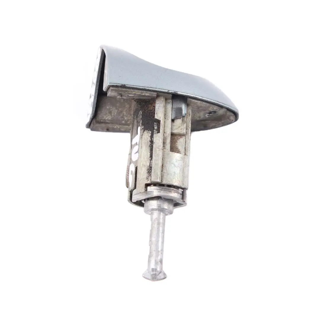 Front Right Handle O/S Lock Catch Cylinder Türkis Grau Turquoise Grey to BMW X5 E53 with Part number 0007433 BMW X5 E53 Front Right Handle O/S Lock Catch Cylinder Türkis Grau Turquoise Grey - SKU rhd-0007433-TUG - Part number 0007433