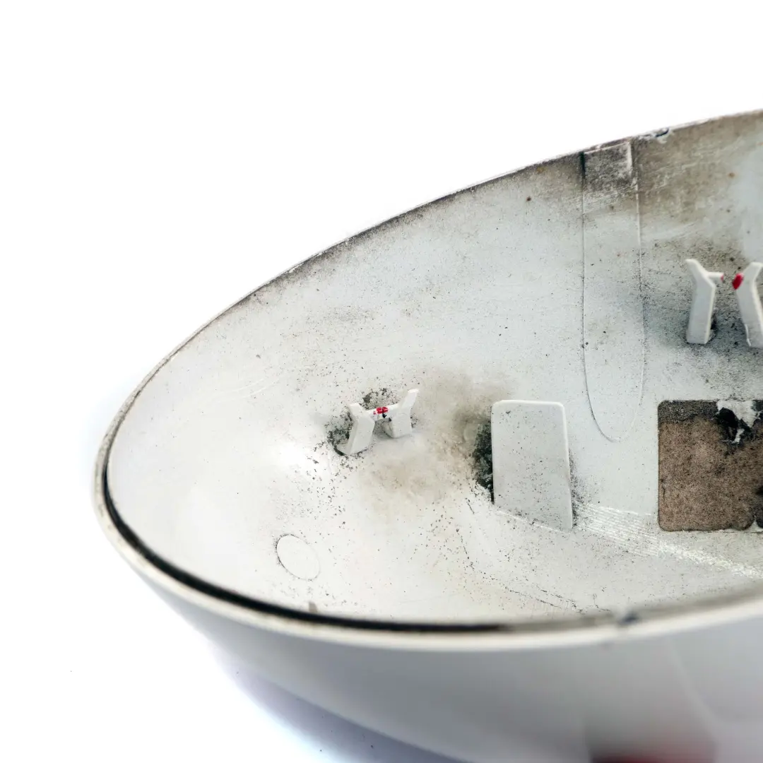 Cap Casing Right O/S Mirror Wing White to Mini Cooper R50 R52 R53 2 Cover with Part number 0029989 Mini Cooper R50 R52 R53 2 Cover Cap Casing Right O/S Mirror Wing White - SKU rhd-0029989-WHI2 - Part number 0029989