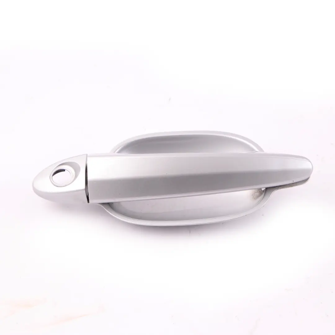 Recess Front Right Grab Handle O/S Titansilber Titanium Silver 354 to BMW E60 E61 with Part number 0154341 BMW E60 E61 Recess Front Right Grab Handle O/S Titansilber Titanium Silver 354 - SKU rhd-0154341-TS - Part number 0154341