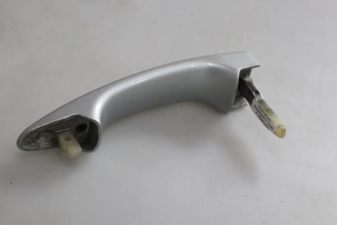 Handle Grab Cap Front Right O/S Titansilber Titan Silver to BMW X3 Series E83 with Part number 303025 BMW X3 Series E83 Handle Grab Cap Front Right O/S Titansilber Titan Silver - SKU rhd-0303025-TS - Part number 303025