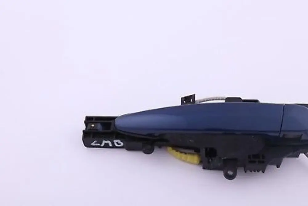 Complete Grab Handle Front Left N/S Le Mans Blau Blue to BMW 1 Series E81 E87 with Part number 392545 BMW 1 Series E81 E87 Complete Grab Handle Front Left N/S Le Mans Blau Blue - SKU rhd-0392545-LMB - Part number 392545
