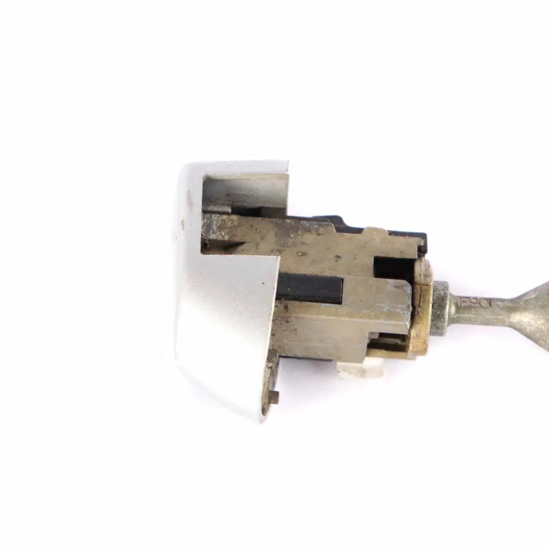 Handle Cylinder Cover Front Right Catch Lock Titansilber Silver 354 to BMW E90 E91 with Part number 7162428 BMW E90 E91 Handle Cylinder Cover Front Right Catch Lock Titansilber Silver 354 - SKU rhd-0399168-TS - Part number 7162428