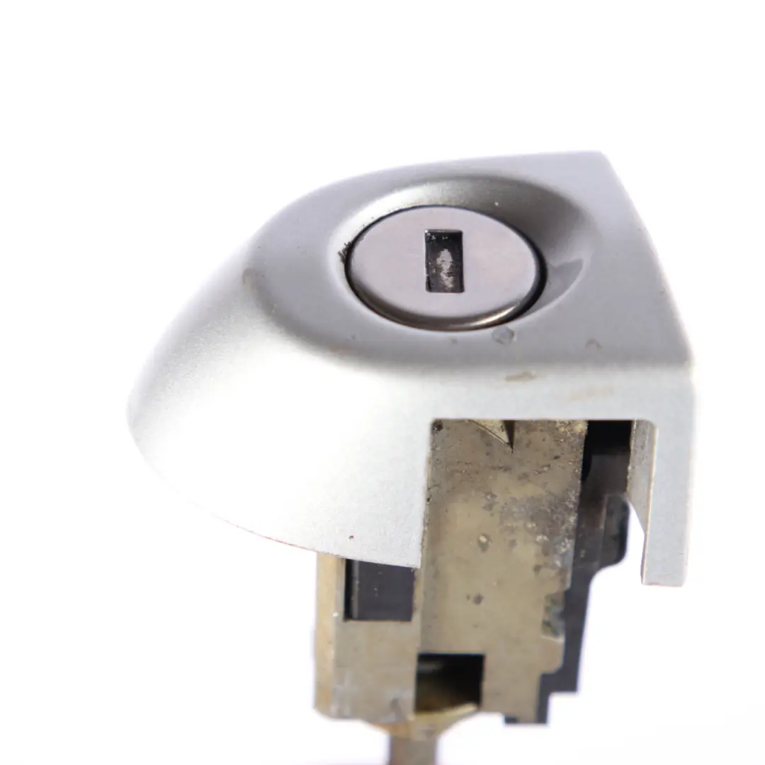 Handle Cylinder Cover Front Right Catch Lock Titansilber Silver 354 to BMW E90 E91 with Part number 7162428 BMW E90 E91 Handle Cylinder Cover Front Right Catch Lock Titansilber Silver 354 - SKU rhd-0399168-TS - Part number 7162428