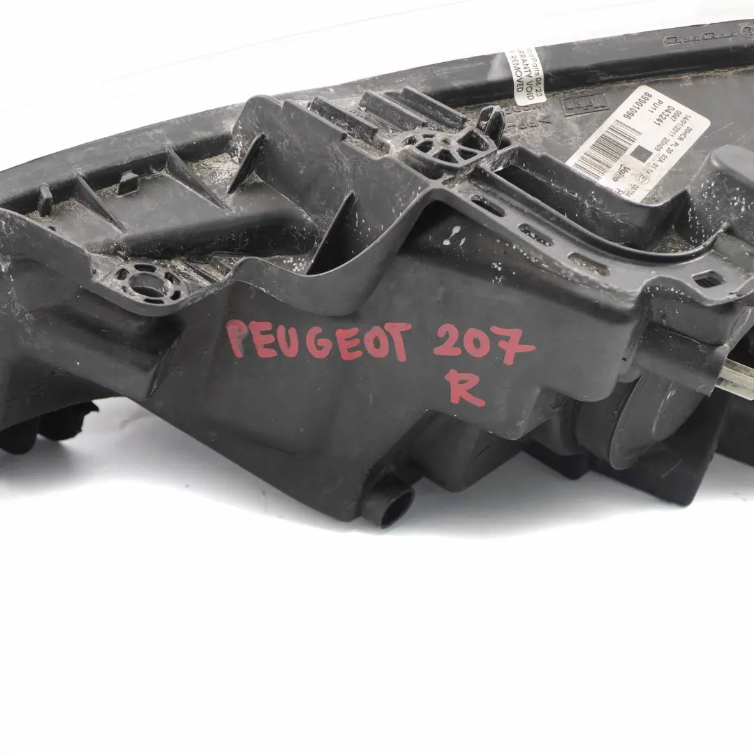 Headlight Headlamp Lamp Light Front Right O/S to Peugeot 207 with Part number 043241 Peugeot 207 Headlight Headlamp Lamp Light Front Right O/S - SKU rhd-043241 - Part number 043241