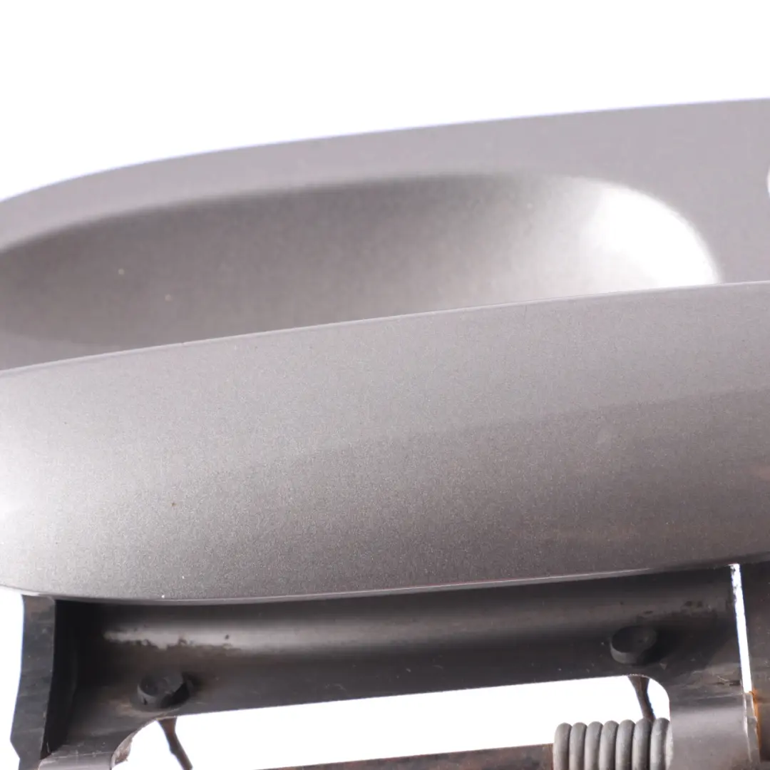 Outer Door Opener Right Grab Handle O/S Sterlingrau Grey 472 to BMW Z4 Series E85 with Part number 0435502 BMW Z4 Series E85 Outer Door Opener Right Grab Handle O/S Sterlingrau Grey 472 - SKU rhd-0435502-STR - Part number 0435502