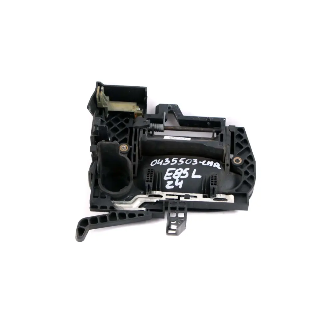 Outer Door Opener Left Grab Handle Cover N/S Carbonschwarz Black 416 to BMW Z4 E85 with Part number 0435503 BMW Z4 E85 Outer Door Opener Left Grab Handle Cover N/S Carbonschwarz Black 416 - SKU rhd-0435503-CAR - Part number 0435503