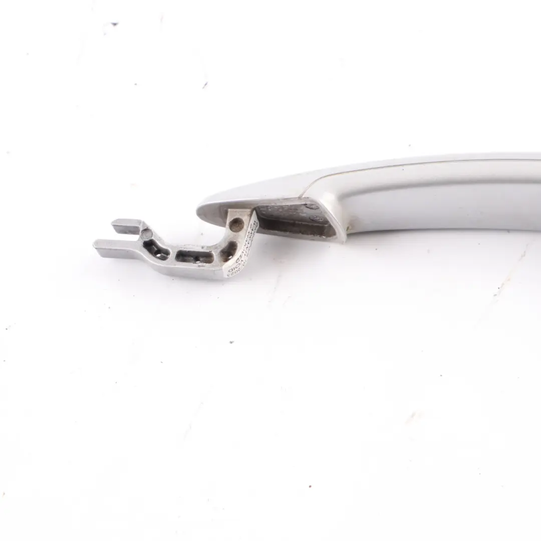 Door Grab Handle BMW E81 E82 E87 E88 Front Right O/S Exterior Titan Silver - 354 to with Part number 0445180 Door Grab Handle BMW E81 E82 E87 E88 Front Right O/S Exterior Titan Silver - 354 - SKU rhd-0445180-TS1 - Part number 0445180