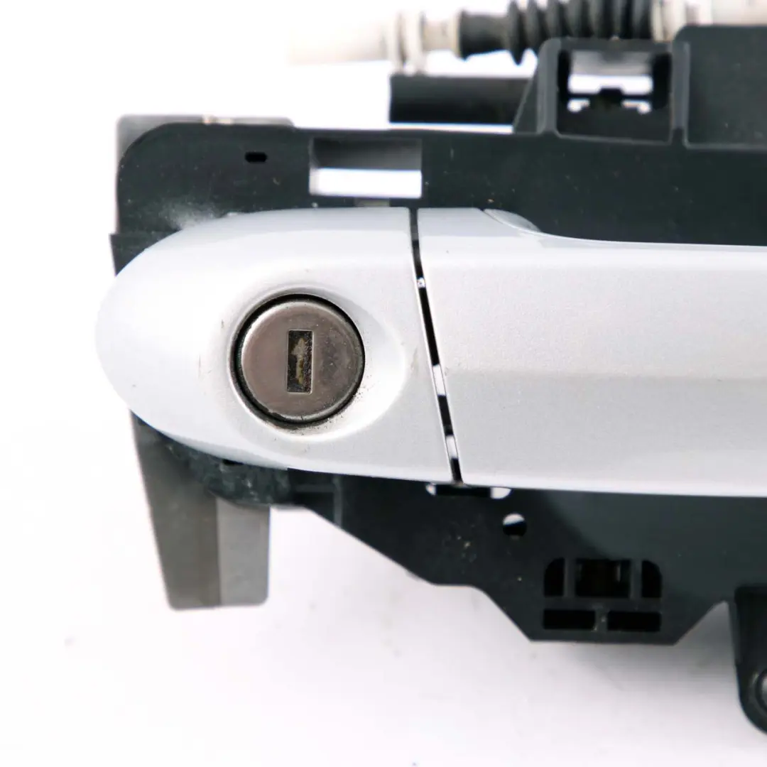  Door Grab Handle BMW E87 E81 E82 E88 Right Carrier O/S Titansilber Silver 354 - SKU rhd-0445180-TS - Part number 0445180
