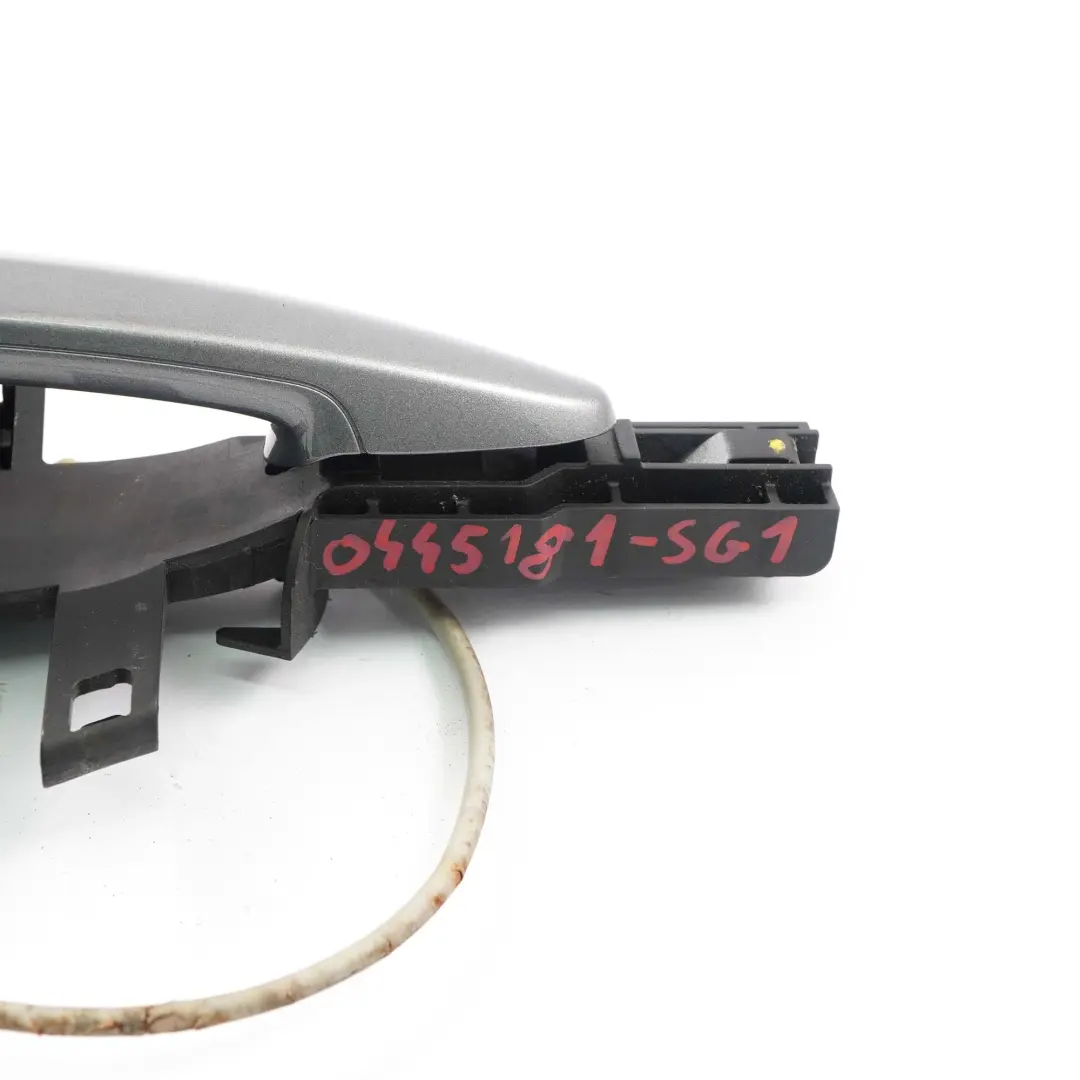 Grab Handle BMW E81 E87 1 Front Left N/S Door Carrier Sparkling Graphite A22 to with Part number 0445181 Grab Handle BMW E81 E87 1 Front Left N/S Door Carrier Sparkling Graphite A22 - SKU rhd-0445181-SG1 - Part number 0445181