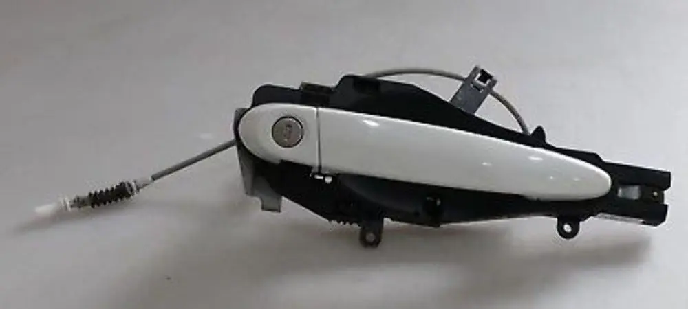 BMW 3 E90 E91 Front Right Complete Grab Handle O/S Alpinweiss III Alpine White - SKU rhd-0445182-AW - Part number 445182