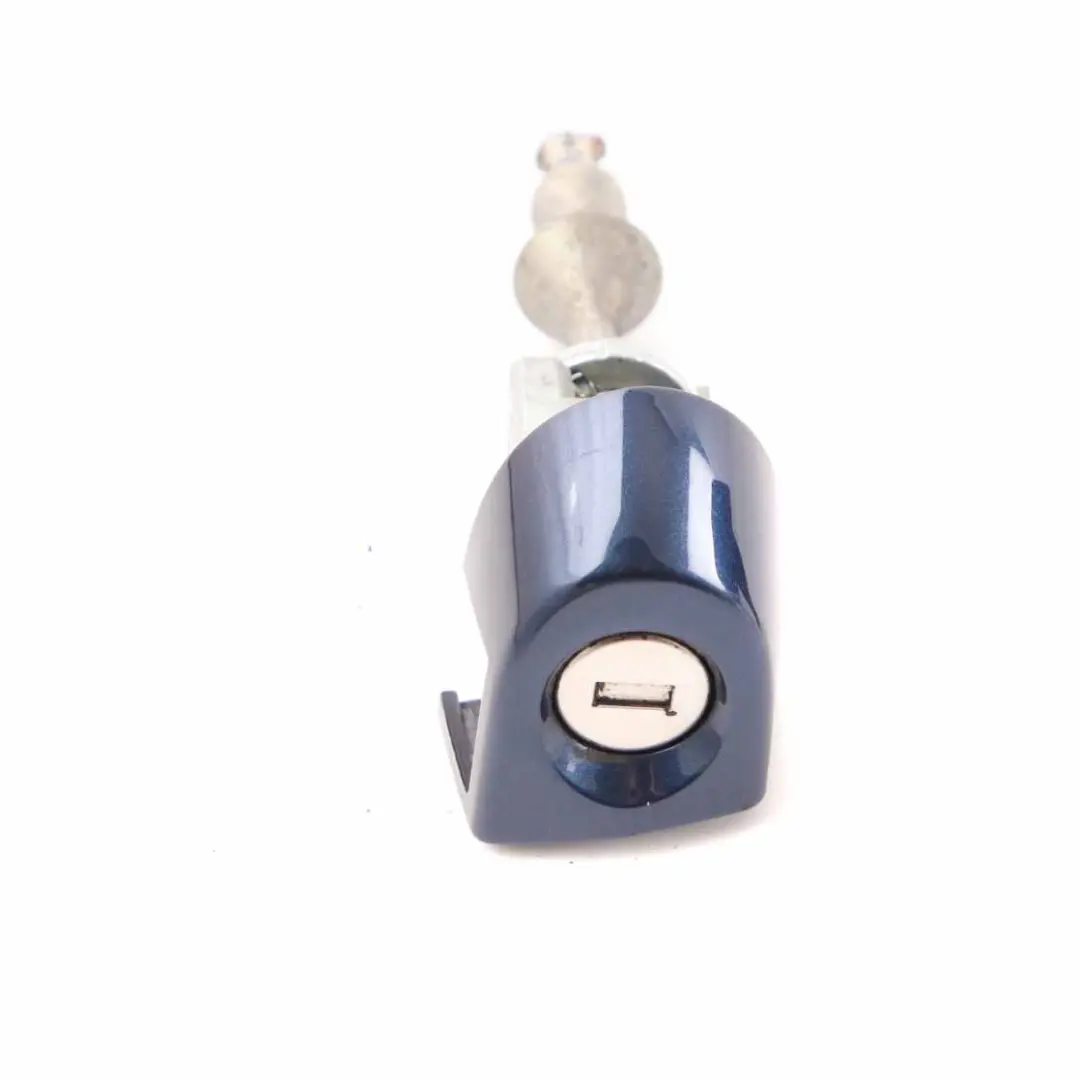 Door Handle BMW E90 E91 Front Right Grab O/S Tiefseeblau Blue Metallic A76 to with Part number 0445182 Door Handle BMW E90 E91 Front Right Grab O/S Tiefseeblau Blue Metallic A76 - SKU rhd-0445182-DSB - Part number 0445182